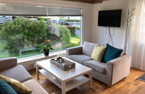 Larvik Apartment | Lys og trivelig leilighet i Larvik