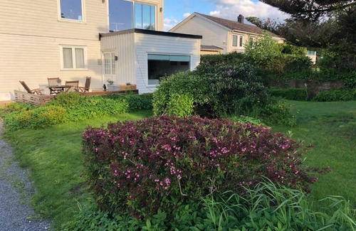 Larvik Apartment | Lys og trivelig leilighet i Larvik