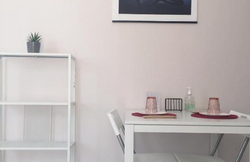 Agia Paraskevi Apartment | Lysandros Apartments in Athens, near the METRO