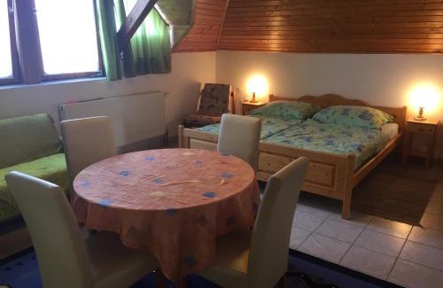 Zalakaros Apartment | Mária Apartmanház