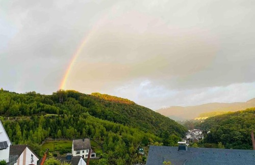 Werdohl Apartment | Märchenhafte FeWo White auf dem Berg im Sauerland