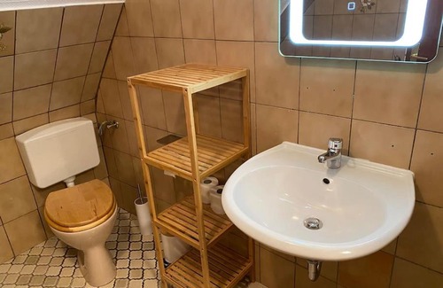 Werdohl Apartment | Märchenhafte FeWo White auf dem Berg im Sauerland