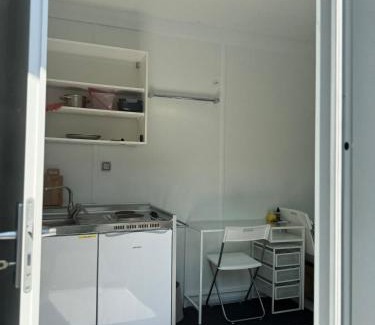 Rutzenham Apartment | Möbilierter Wohncontainer für bis zu 2 Personen