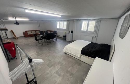 Fulenbach Apartment | Möblierte Studiowohnung 65 m2 Wohnfläche mit Kostenlosen Endreinigung