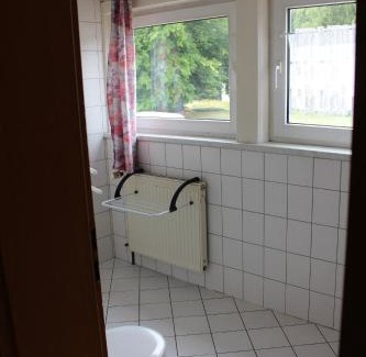 Crawinkel Apartment | Möblierte Zimmer und Wohnungen in Thüringen Wald