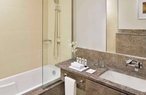 Al Andalus Hotel | Mövenpick Hotel Tahlia Jeddah