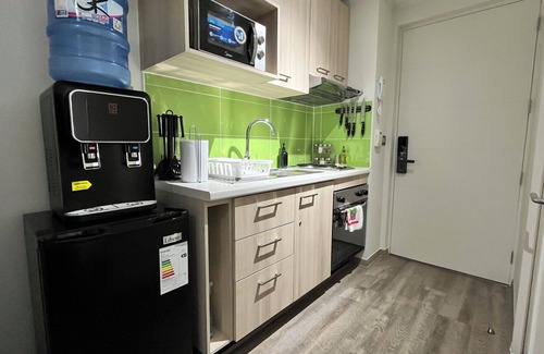 Las Rejas Apartment | M&C DC1001