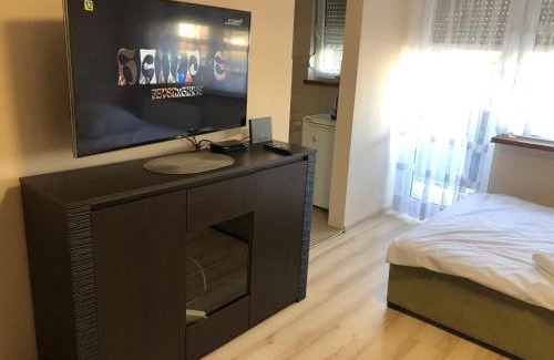 Zary Apartment | M.S. Piccolo