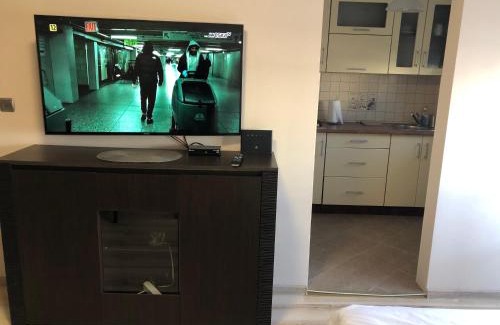 Zary Apartment | M.S. Piccolo