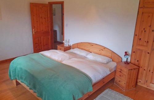 Tourmakeady House | M042 Teach Trianlair