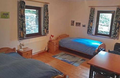 Tourmakeady House | M042 Teach Trianlair