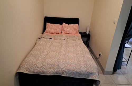 Zielonka Apartment | Mały domek - Zielonka