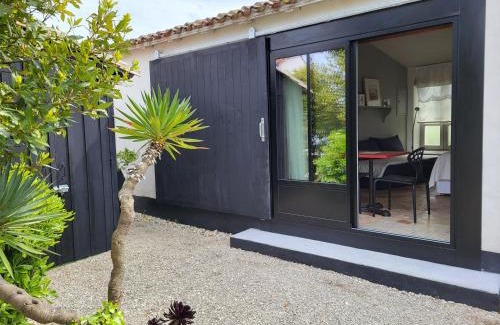 Saint-Clement-des-Baleines House | Ma Chambre d'Amis