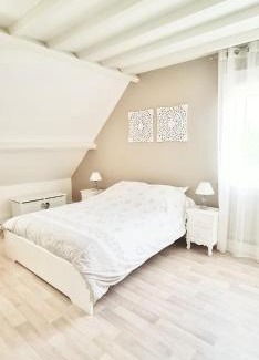 Saint-Leger-Pres-Troyes House | Ma Douce Bulle Piscine & Détente Villa partagée