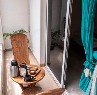 Les Almadies Hotel | Maam Samba