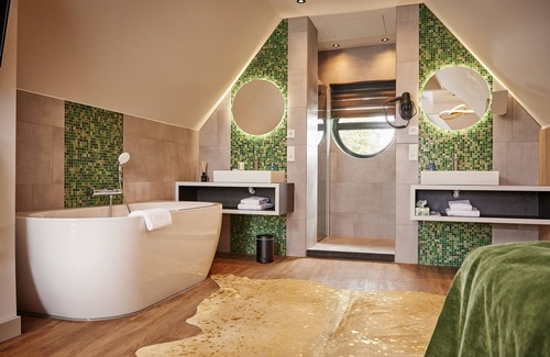 Arcen Hotel | Maasparel Nextdoor