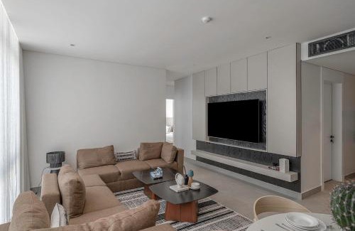 Riyadh Apartment | Mabaat - Al Qirawan 3BR Apt - 581