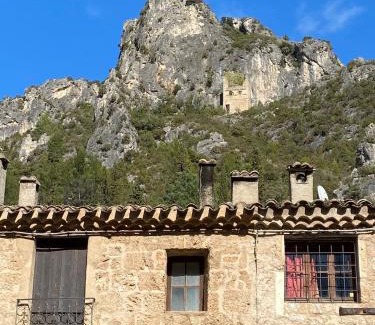 Saint-Guilhem-le-Desert Apartment | MACLENFA: charmant studio au cœur de l’Herault.