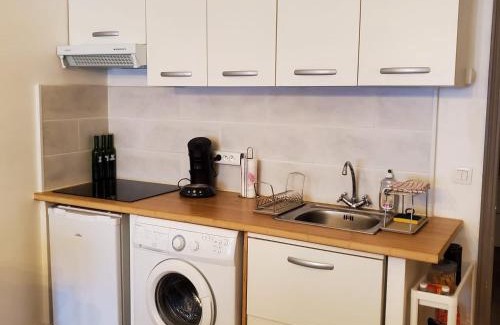 Saint-Guilhem-le-Desert Apartment | MACLENFA: charmant studio au cœur de l’Herault.