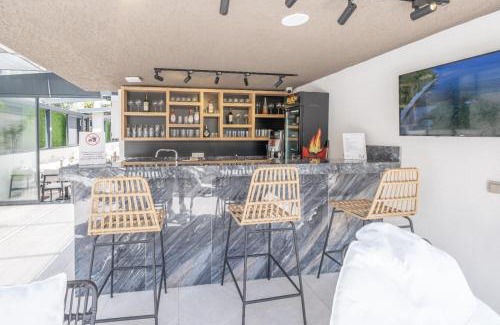 Eski Lara Hotel | Mad İnn Lara