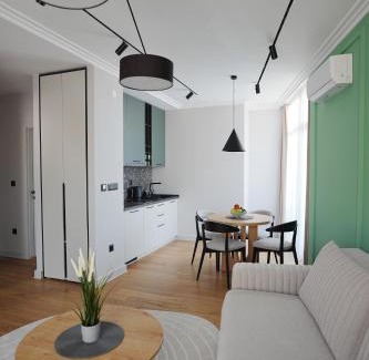 Cacak Apartment | Madera apartments