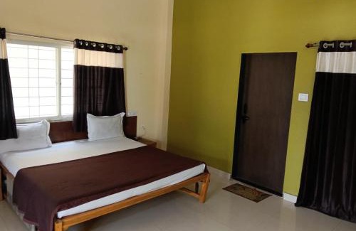 Wai Hotel | Madhura Agro Tourism