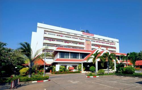 Nai Wiang Hotel | Maeyom Palace Hotel