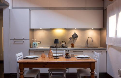 San Donato-San Vitale Apartment | Maggie's Home near to Saint Orsola Hospital, Expo, Centre