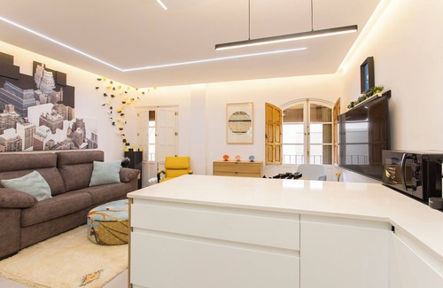 Centro - Sagrario Apartment | Magic Stay in Granada With Private Parking