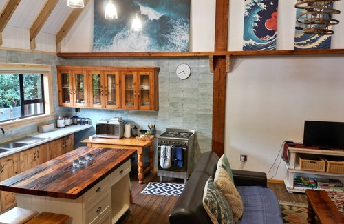 Van Dyks Bay Cabin | Magical Cabin in the Woods in Van Dyks Bay
