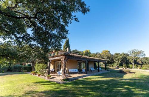 La Mole Villa | Magical villa 14 pers pool Clim