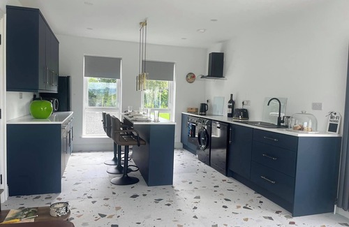 Limavady Cottage | Magilligan - Cottage - Sleeps 6 - Parking - Garden