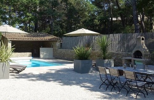 Faucon Cottage | Magnificent, charming gîte de tourisme at the foot of Mont Ventoux