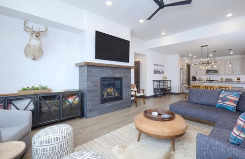 Big Sky Condo | Magnificent Home, Views of Lone Peak, Hot Tub
