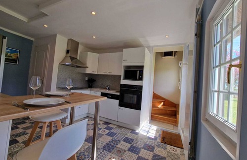 Canouville House | Magnificent Normandy Chaumière close to the sea.
