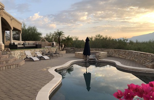 Canada Hills Estates House | Magnificent views in Oro Valley!