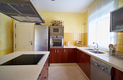 Velez-Malaga House | Magnificent Villa with Pool Next to the Sea, Chilches Costa