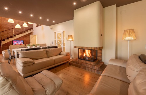 Perelada House | Magnificent villa within the Golf of Peralada