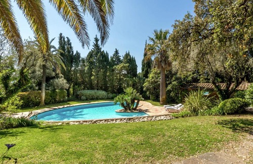 Grimaud Villa | Magnificent villa with private pool near Port Grimaud and Saint Tropez