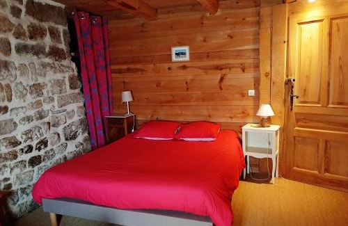 Devesset Ski Chalet | Magnifique gite 14 personnes en bord de lac