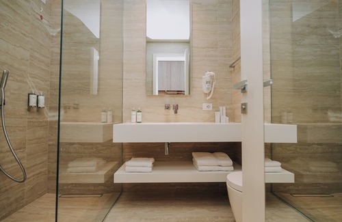 Vlore Hotel | Magnus Hotel