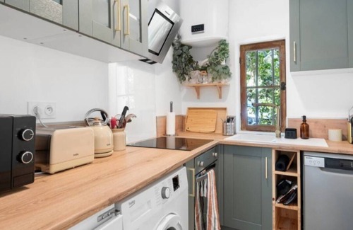 La Valette-du-Var Bed & Breakfast | Mahayana - cosy gîte in the hills with SPA, air conditioning, private parking