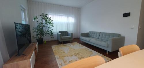 Rapla County Apartment | Mahlamäe külaliskorter