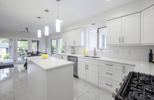 Windsor House | Main Unit luxury South WindsorOasis