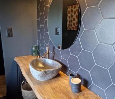 Saint-Victurnien House | Maison 2 à 4 pers Spa Sauna
