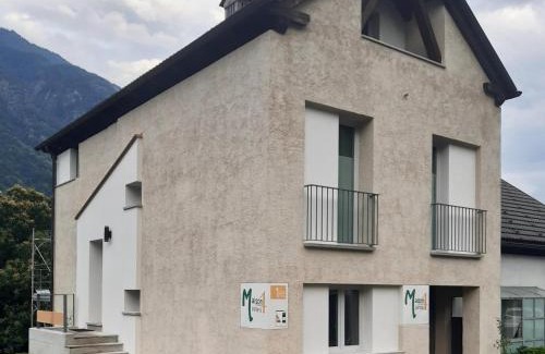 Crodo House | Maison 4 soleil. Casa design luce e natura