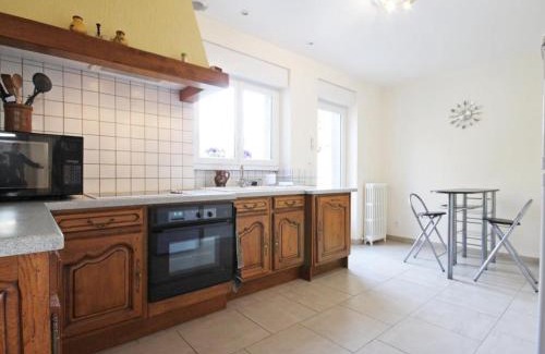 Rouperroux House | Maison ancienne près de la forêt avec jardin et jeux pour enfants - FR-1-497-16