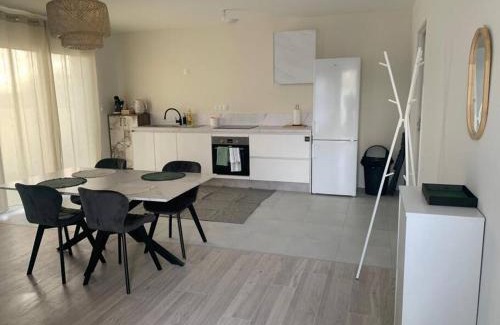 Chatellerault Villa | Maison By Sana proche du lac