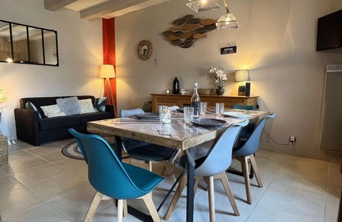 Saint-Denis-d'Oleron House | Maison calme avec terrasse à Saint-Denis-d'Oléron - 5 pers, proche plage et piste cyclable - FR-1-246A-205