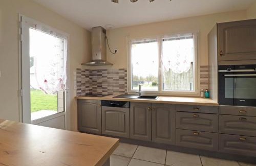 Sainte-Opportune House | Maison chaleureuse à Sainte-Opportune avec jardin et terrasse - FR-1-497-178